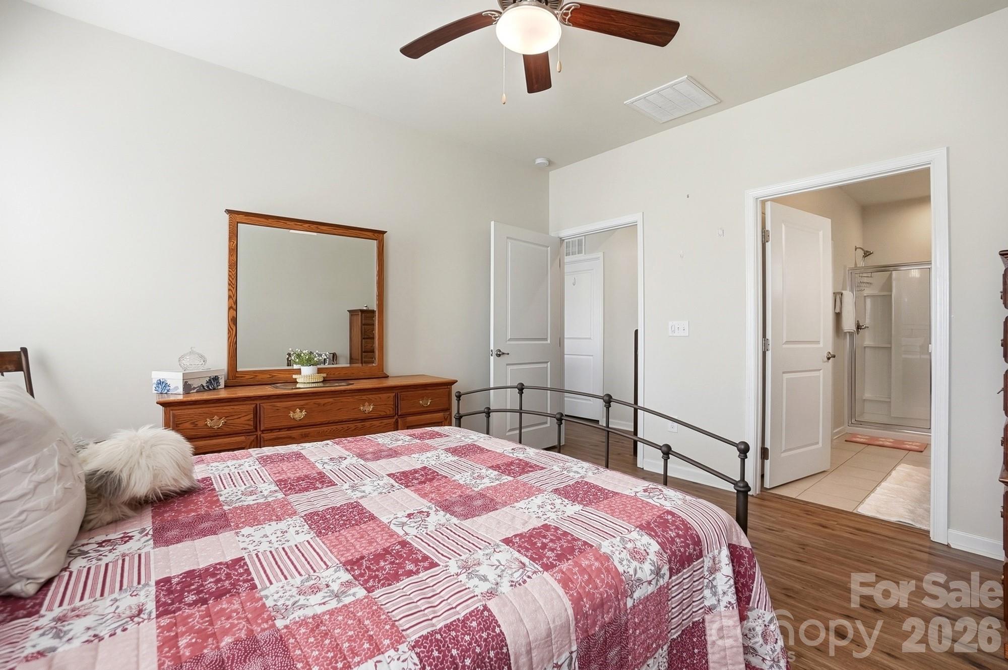 Cottage Green - Residential