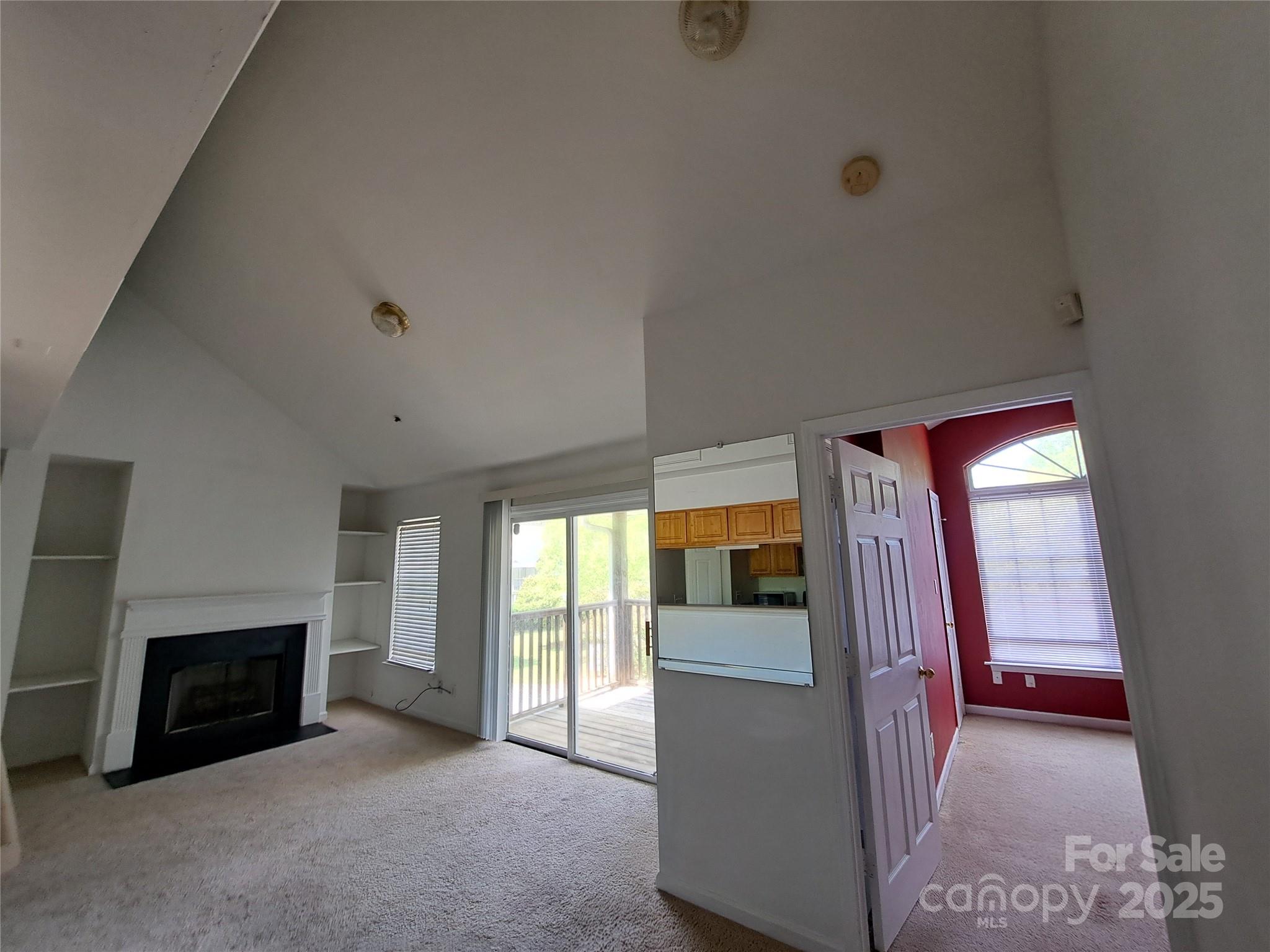 Carya Pond Condo Homes - Residential