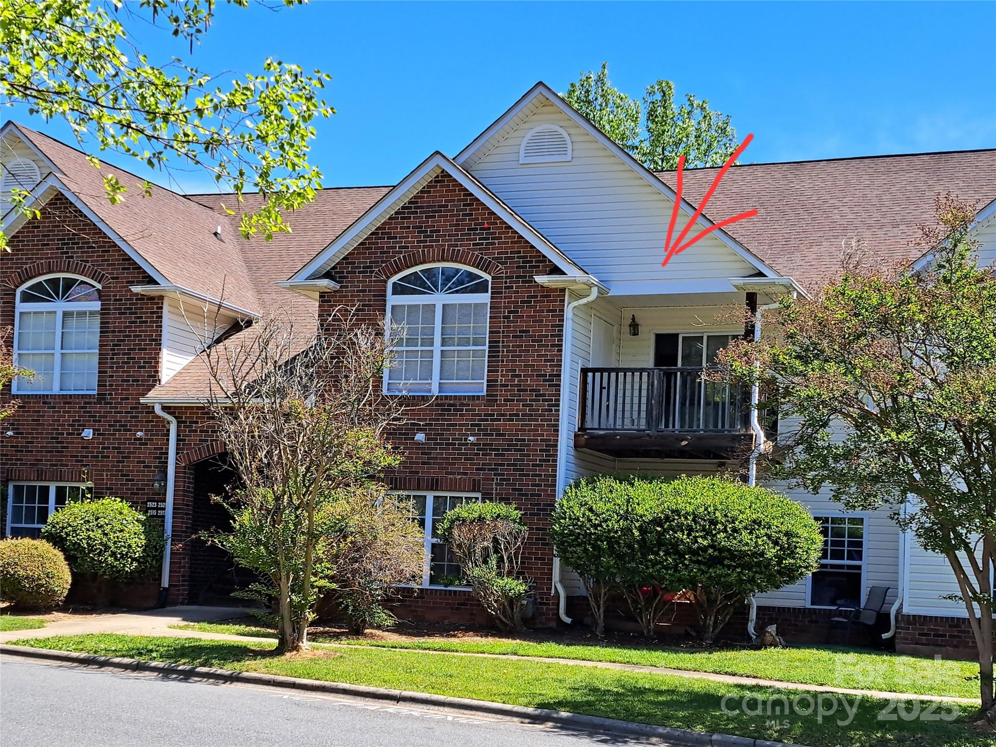 Carya Pond Condo Homes - Residential