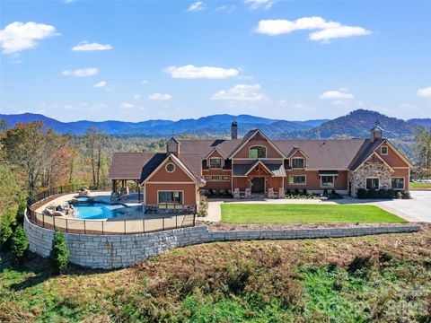 Photo of 946 Ridge Road, Green Mountain, NC 28740 (MLS # 4313939)