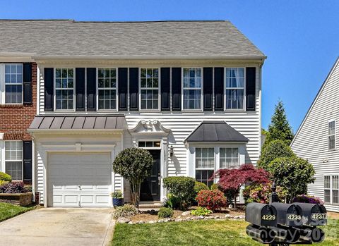 4237 Piccadilly Lane Fort Mill SC 29707