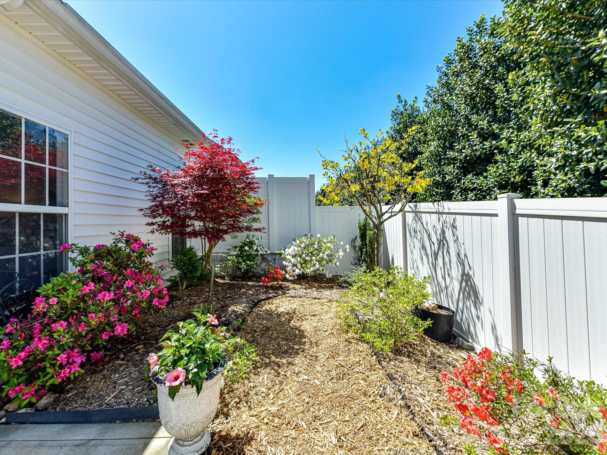 Glen Laurel - Residential