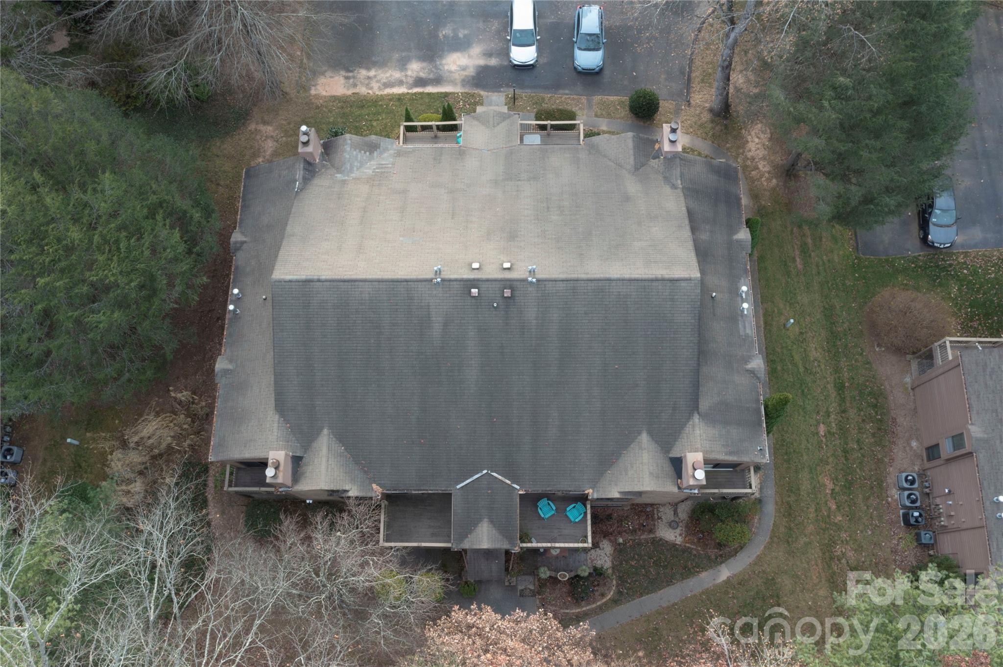 Ravencroft Condominiums - Residential