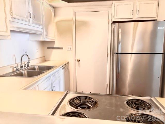 Ravencroft Condominiums - Residential