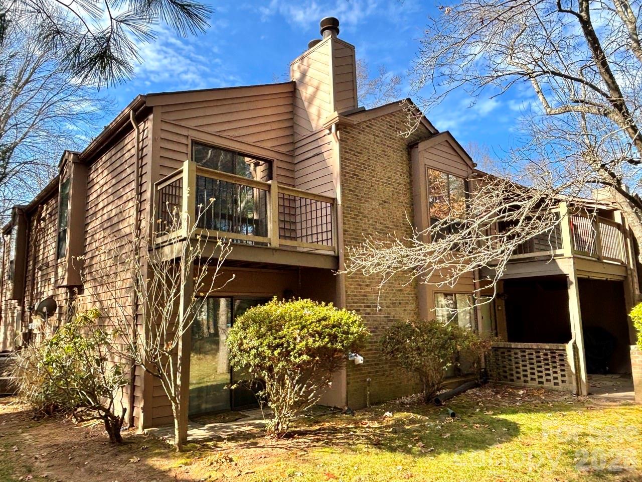 Ravencroft Condominiums - Residential