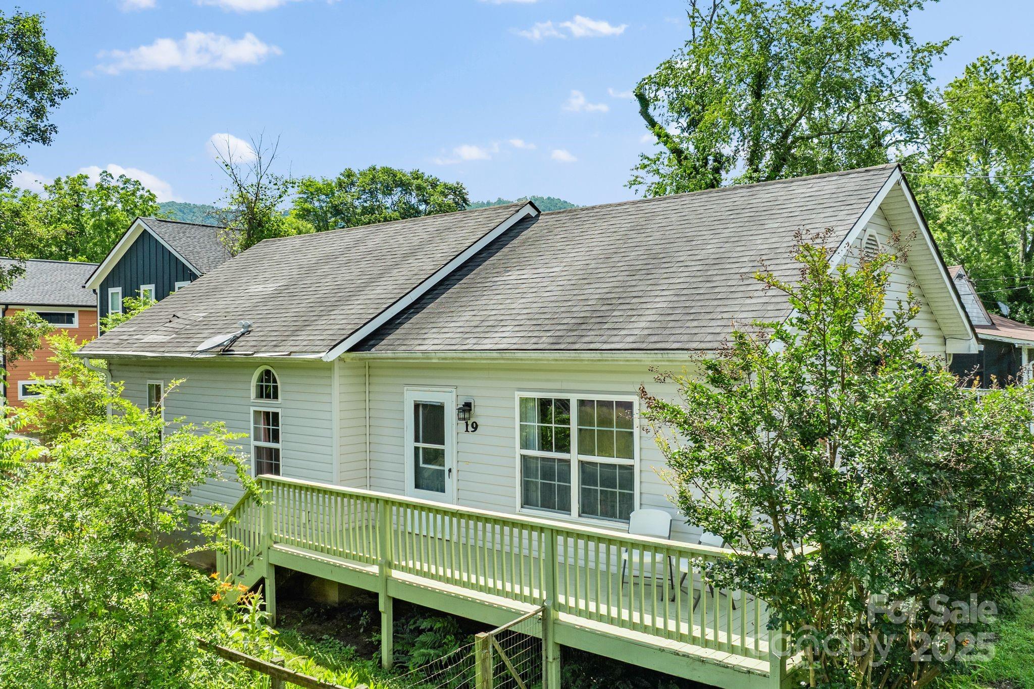 19 Busbee View Road