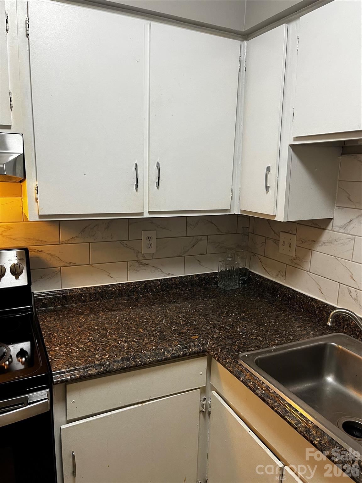 7984 Shady Oak Trail