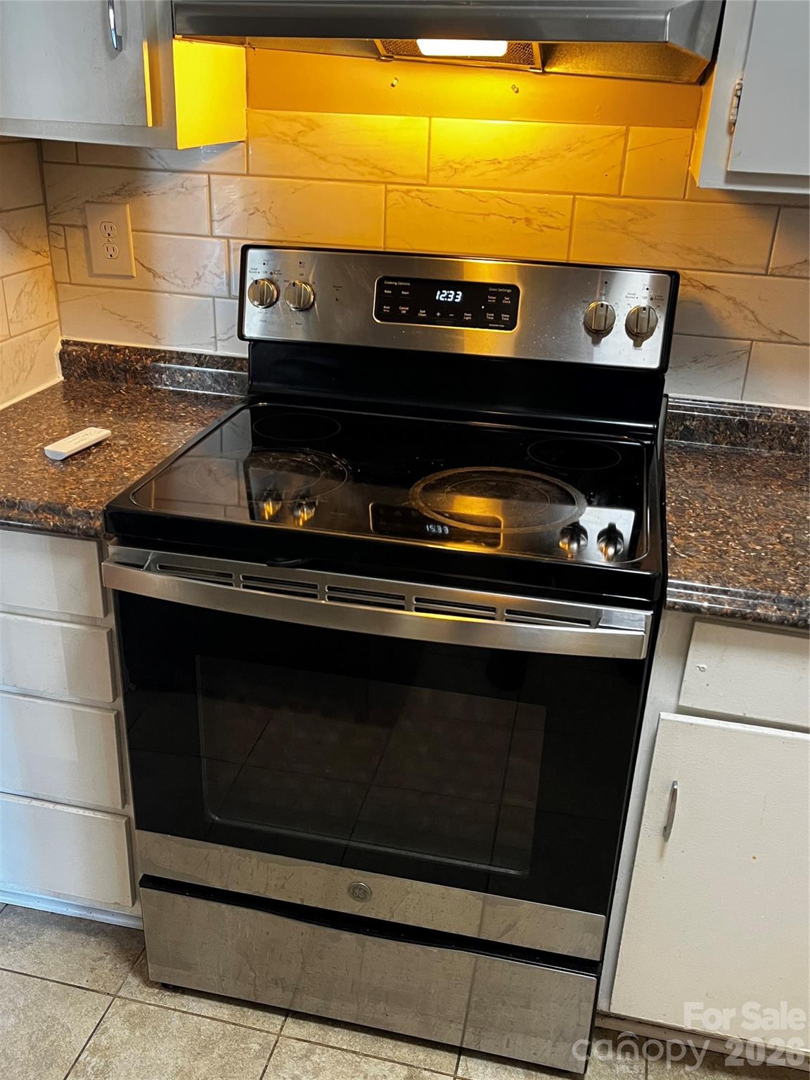 7984 Shady Oak Trail