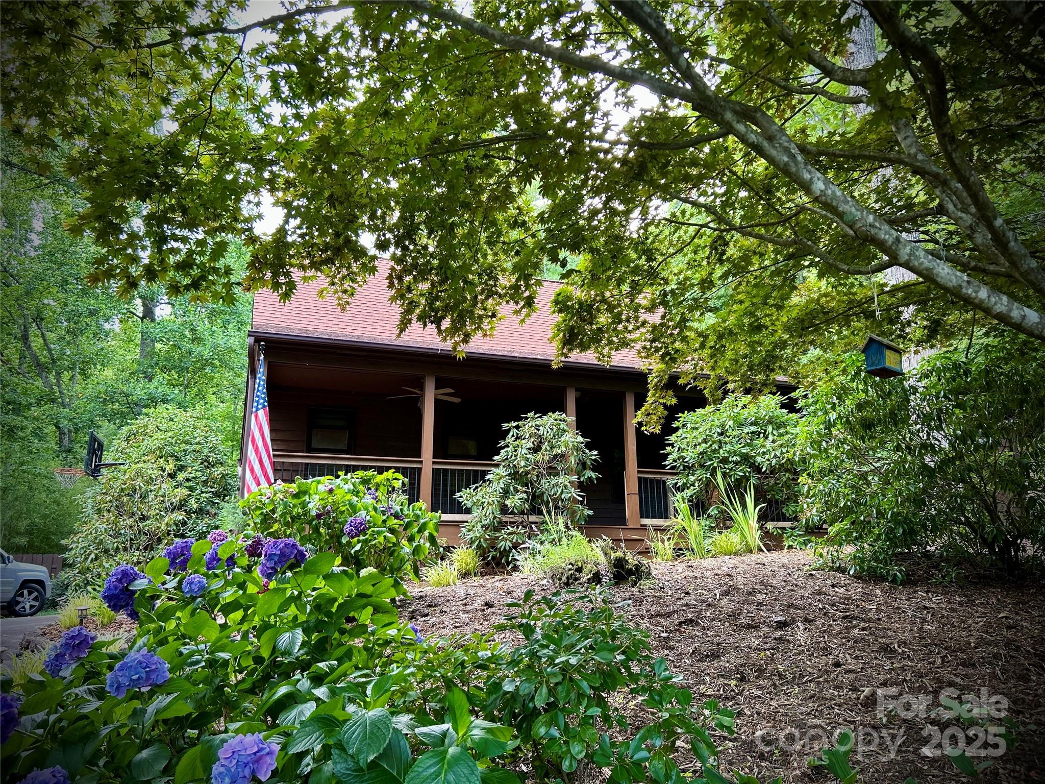 1952 Davis Mountain Road