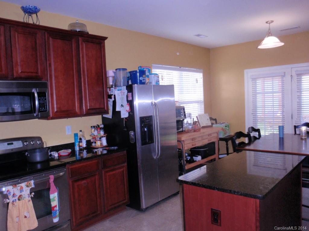 Jones Branch - Residential