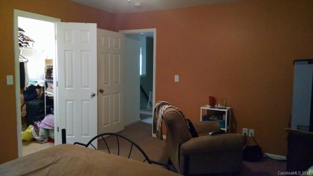 Jones Branch - Residential