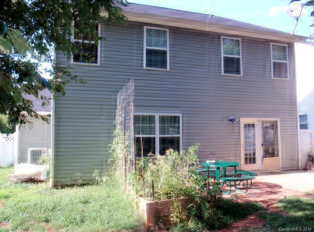 Jones Branch - Residential