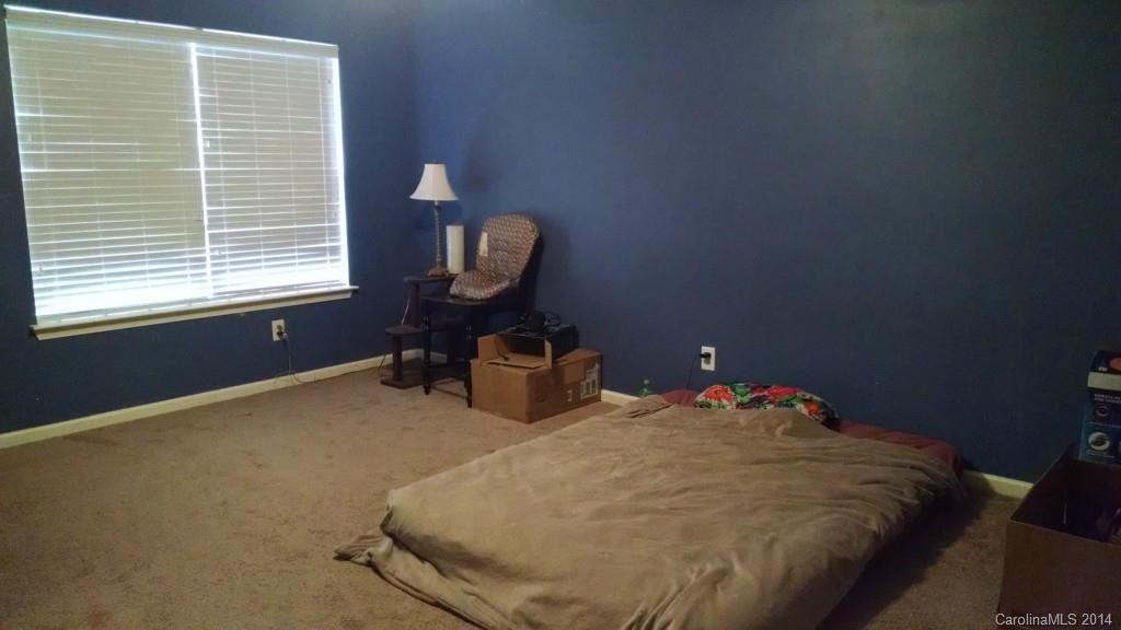 Jones Branch - Residential