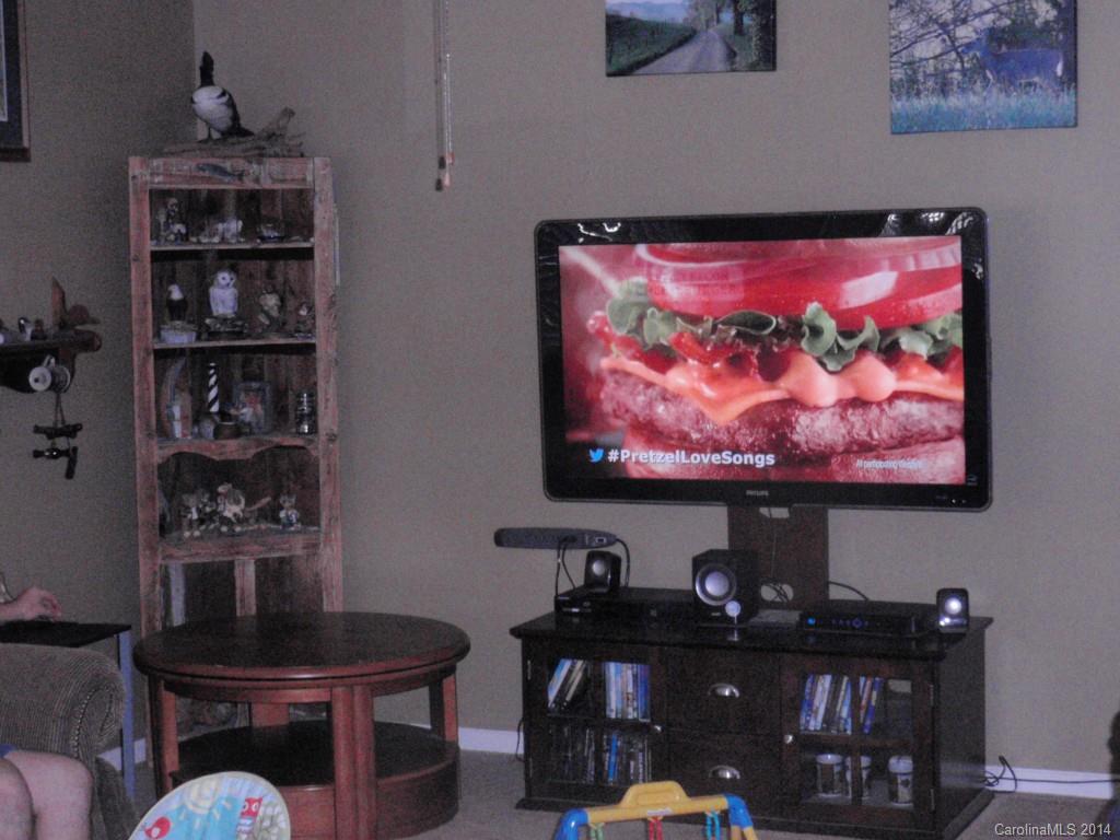 Jones Branch - Residential