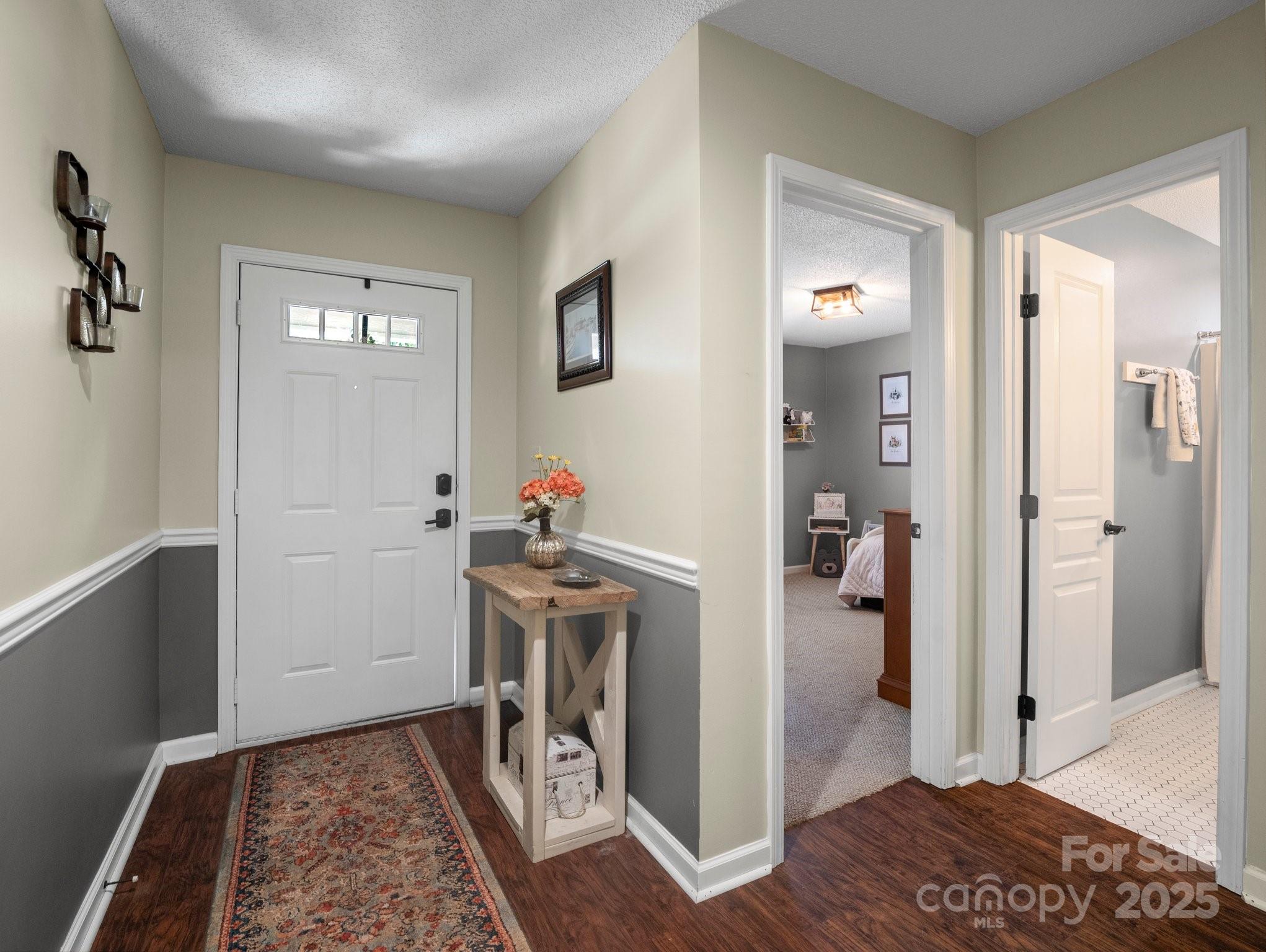 10 Gray Wolf Lane