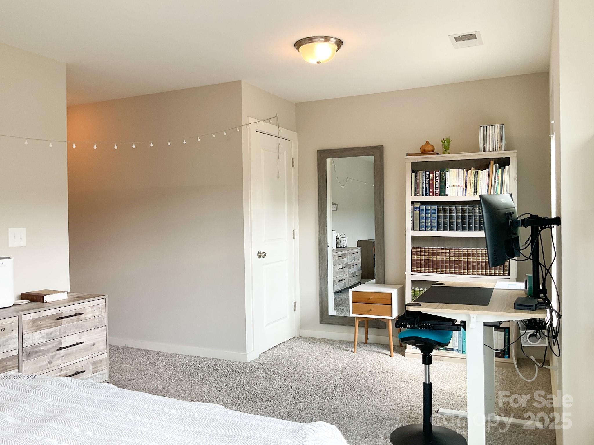 The Townes at Eastside - Residential