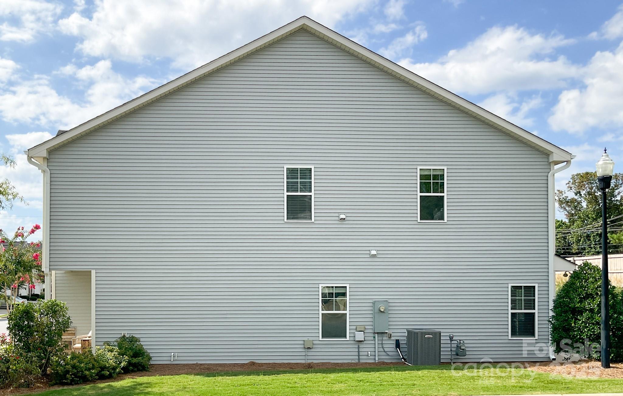 The Townes at Eastside - Residential