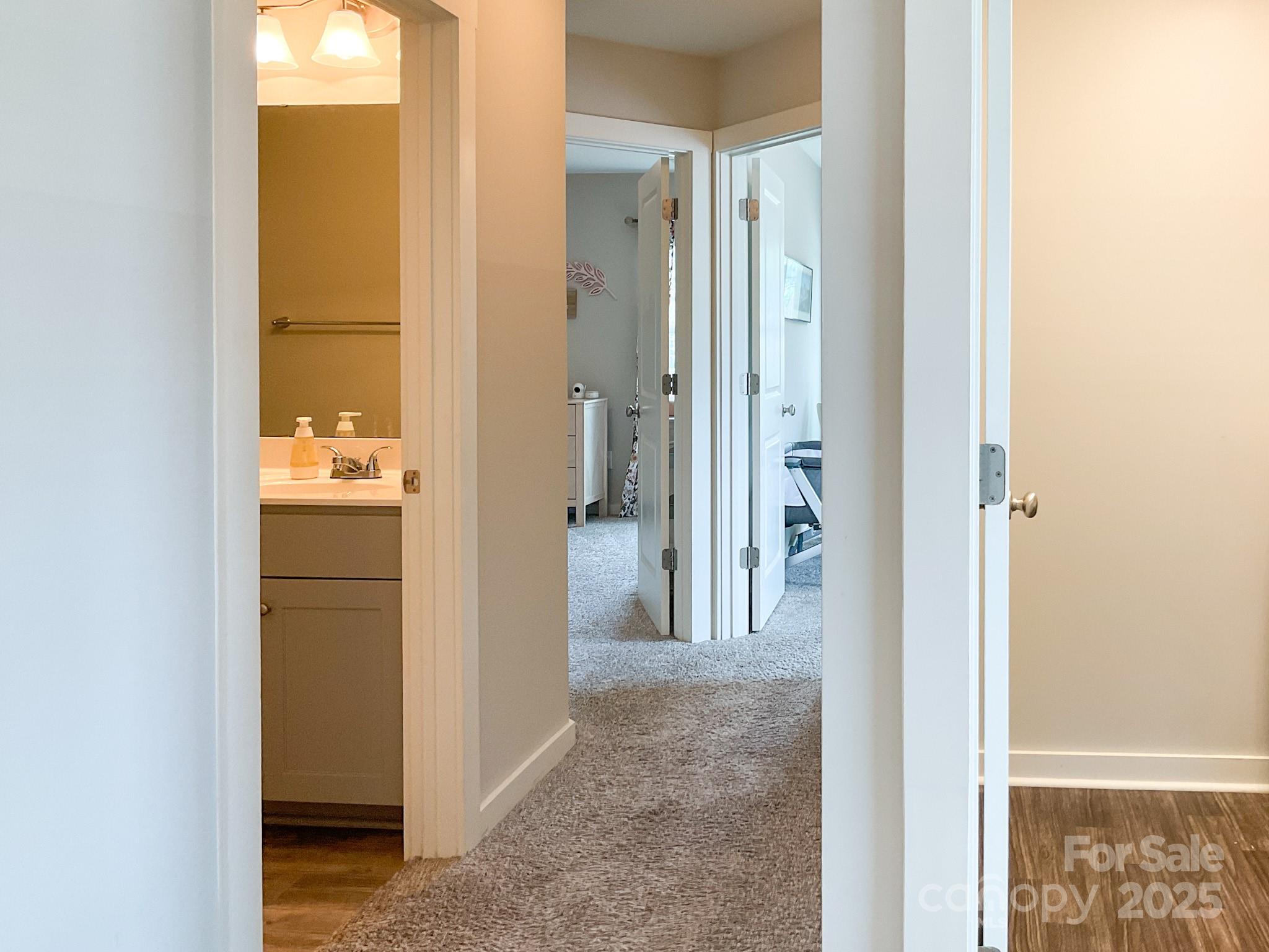 The Townes at Eastside - Residential