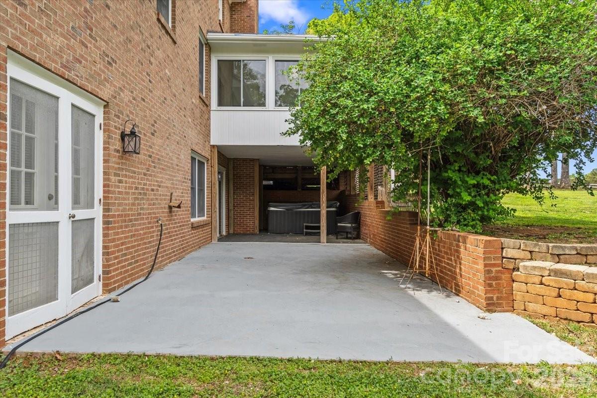 Norman Woods - Residential