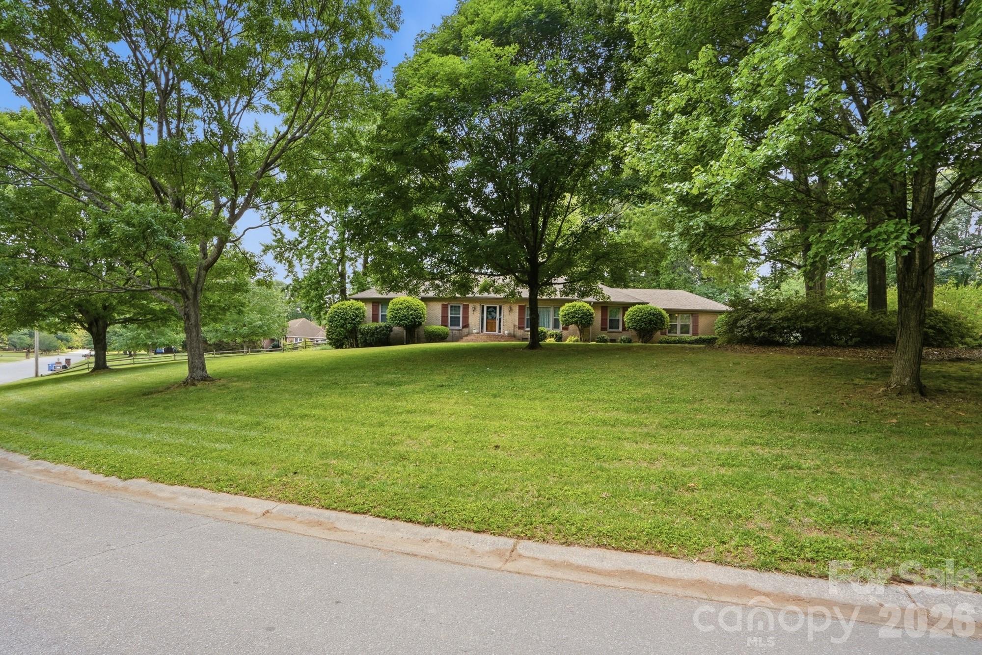 Properties | Kathy Shaffer, REALTOR® in Charlotte, NC 5705 Foxcrest Drive