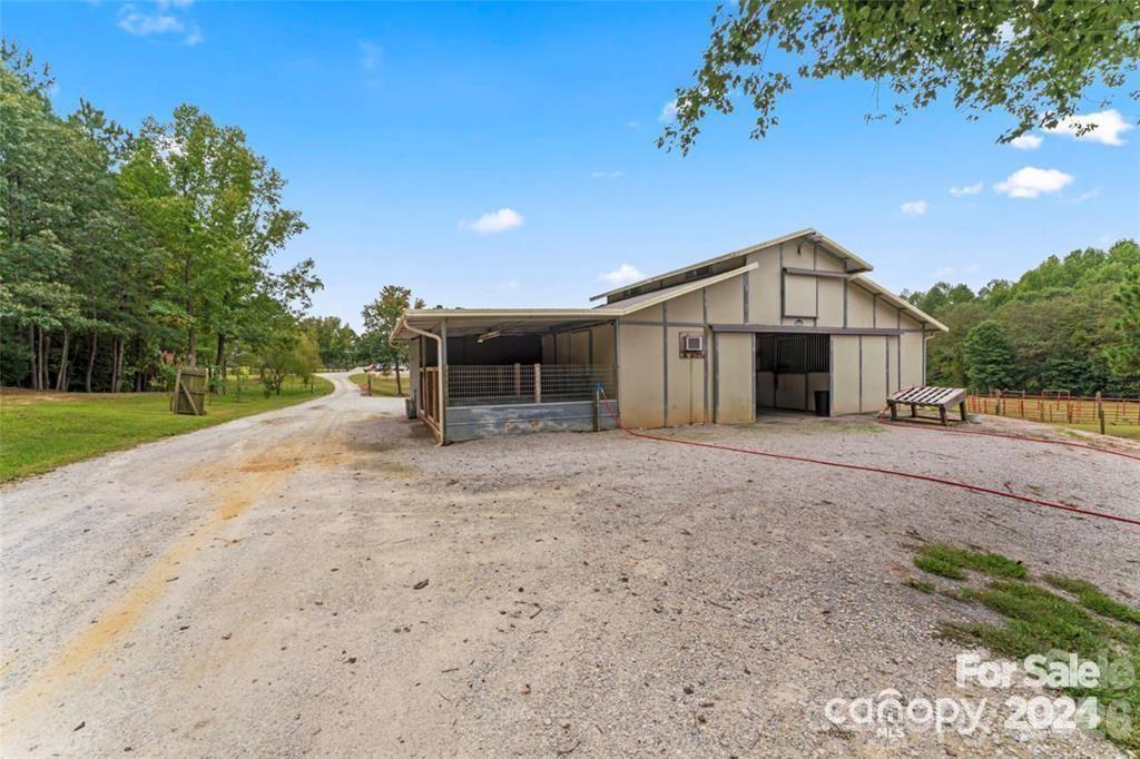 Lake Royale - Residential