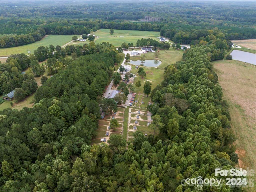 Lake Royale - Residential