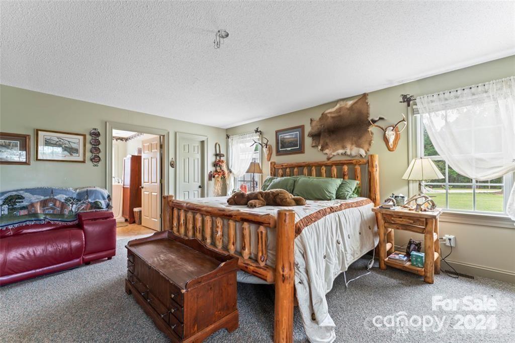 Lake Royale - Residential