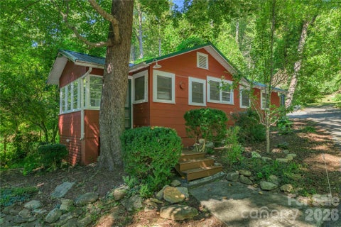Photo of 413 Terrace Drive, Chimney Rock, NC 28720 (MLS # 4392061)