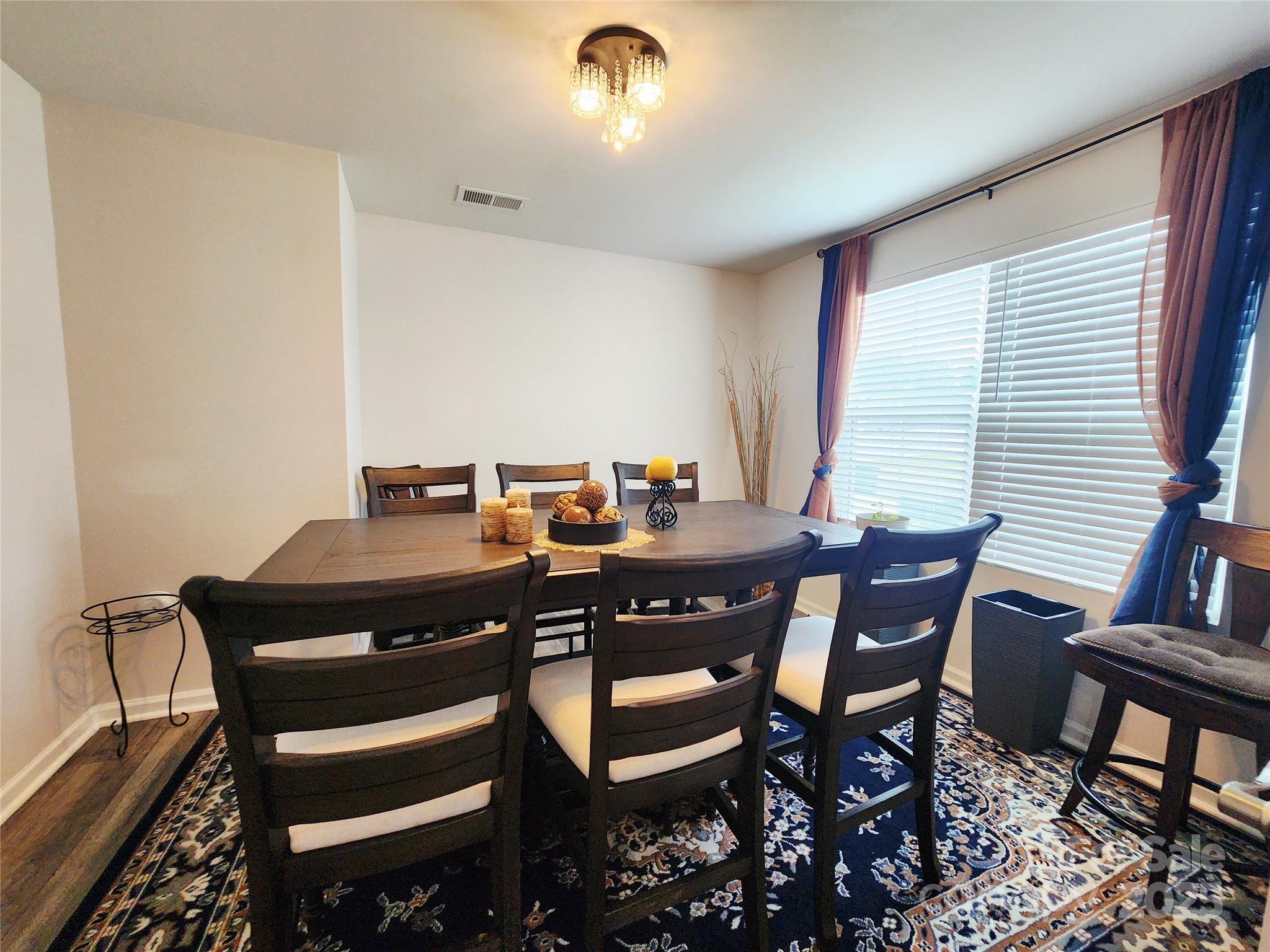 1047 Campbell Chase Lane SW