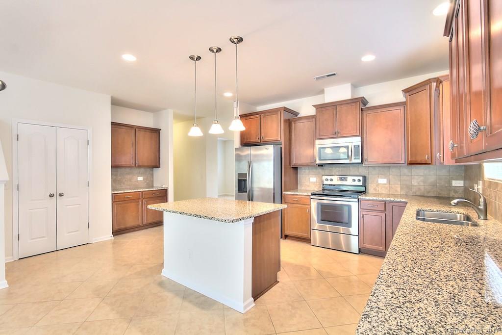 Creekshire Village - Residential