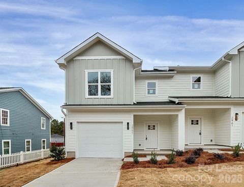 Photo of 2957 Ross Avenue, Charlotte, NC 28208 (MLS # 4346906)