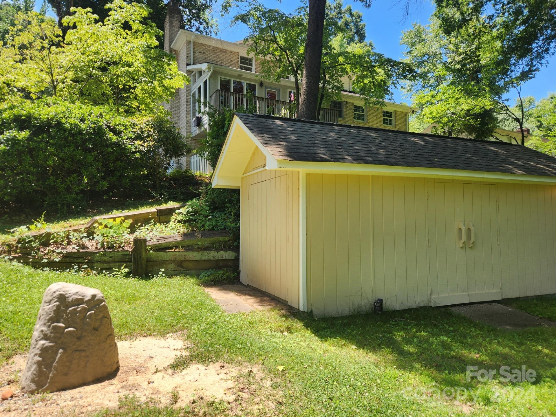 Ravenwood - Residential