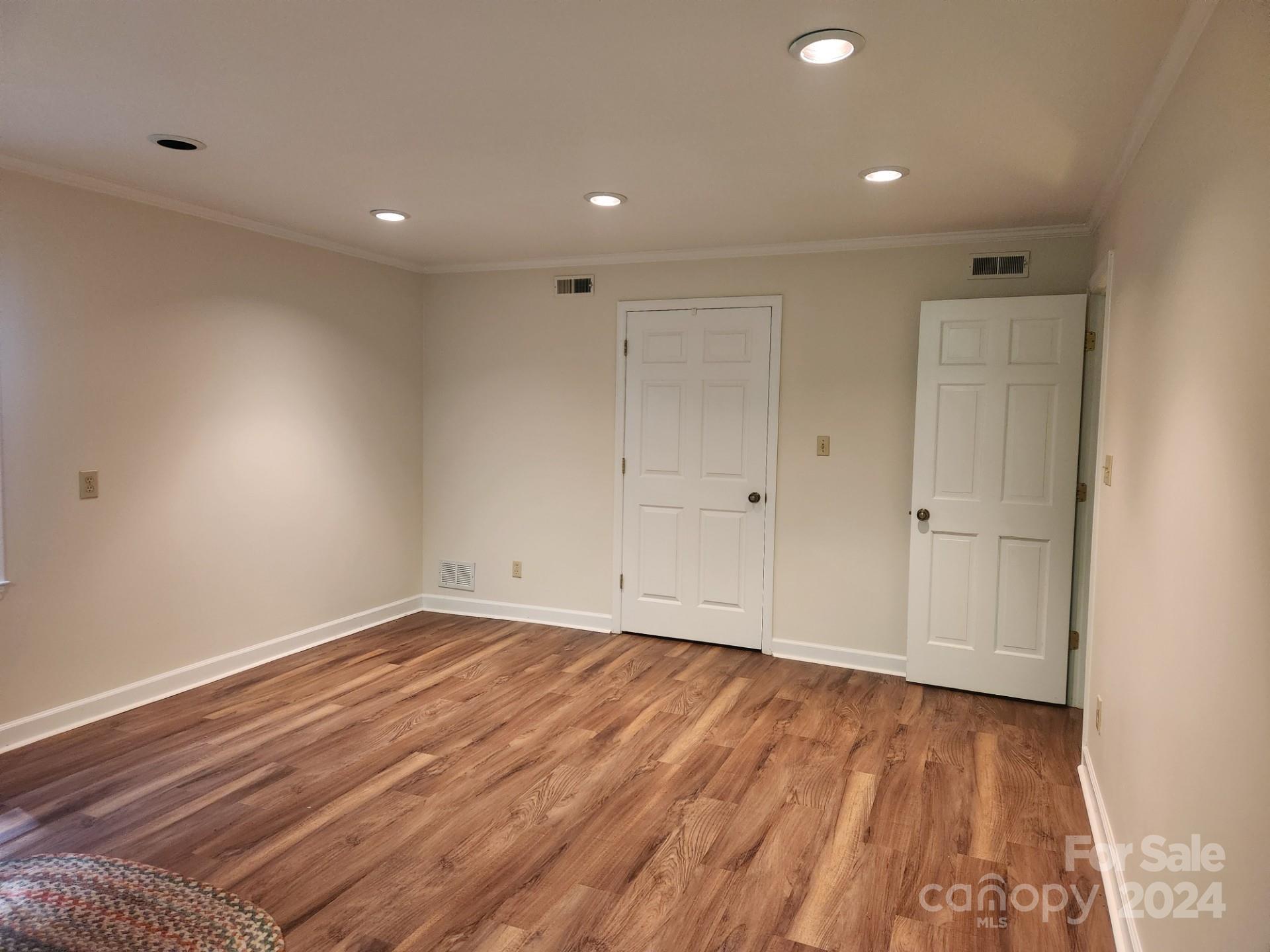 Ravenwood - Residential