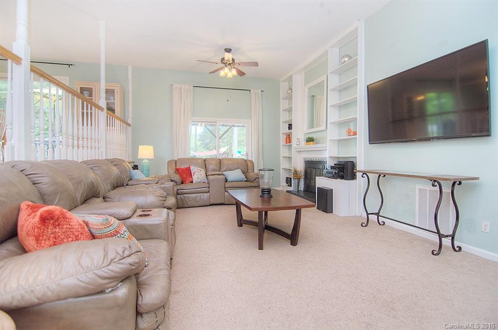 Tega Cay - Residential