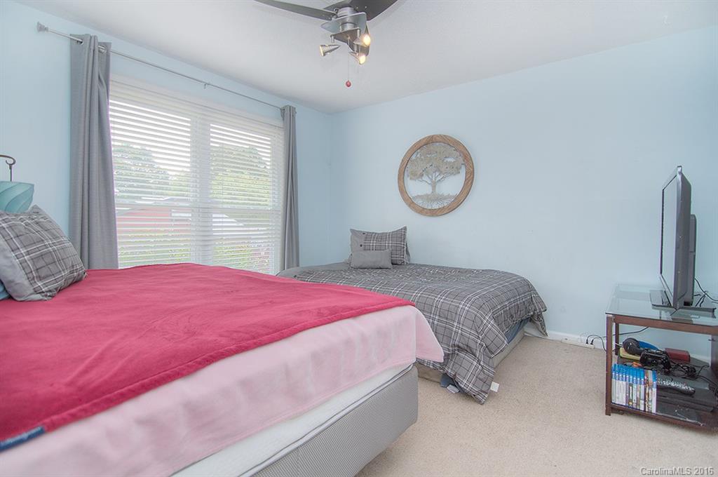 Tega Cay - Residential