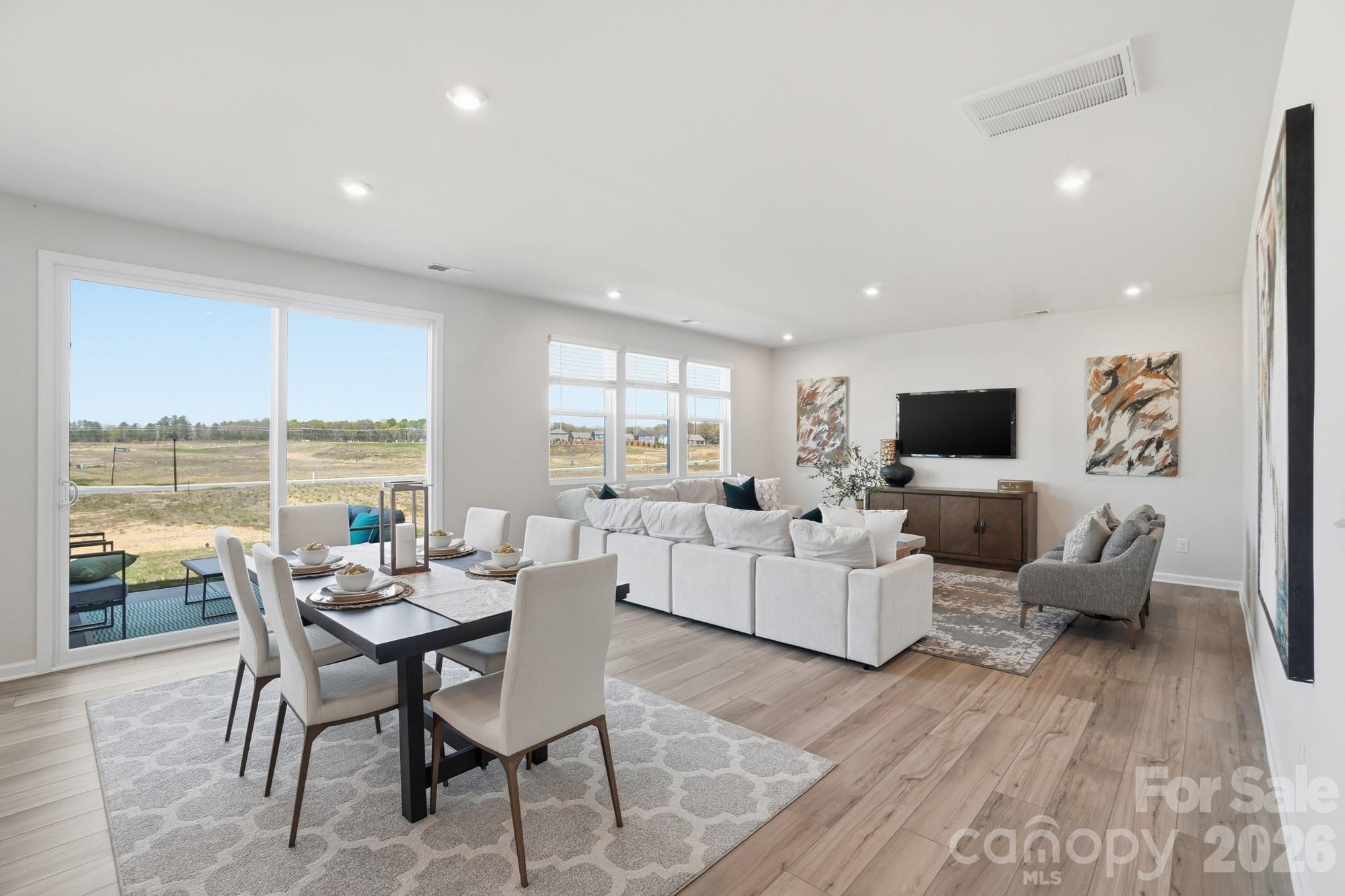 1319 Honey Trail