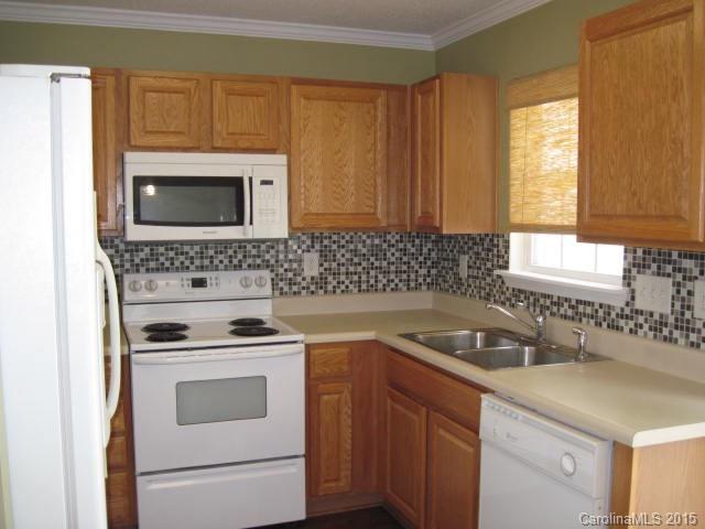 Windsor Trace - Residential Lease