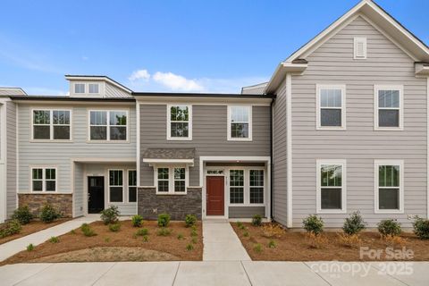 4109 Walking Ridge Road 57 Charlotte NC 28208