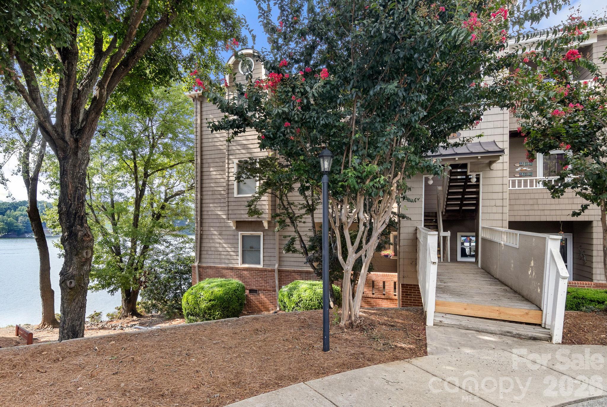 9816 Emerald Point Drive 5