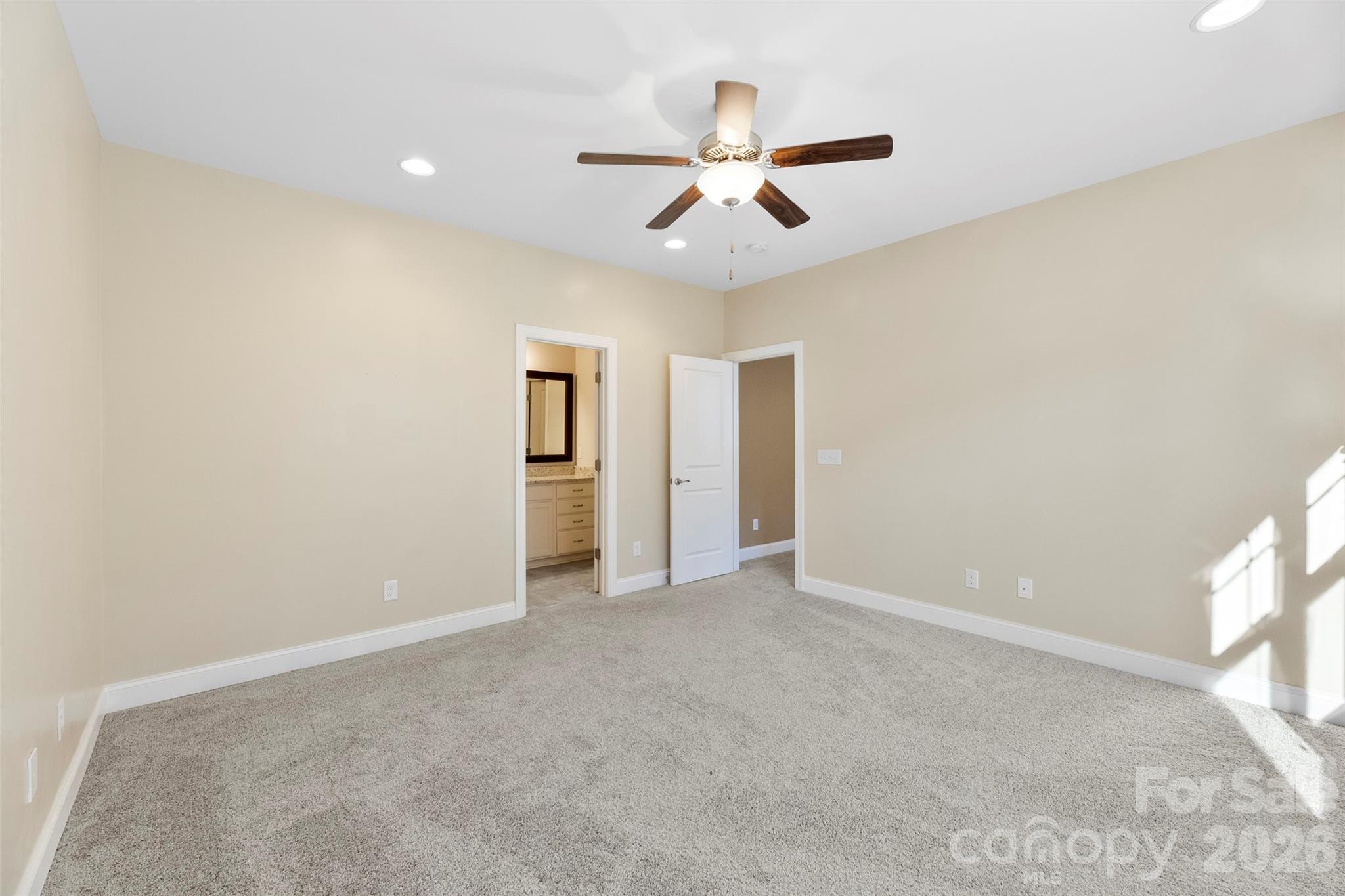 Riverchase Estates - Residential