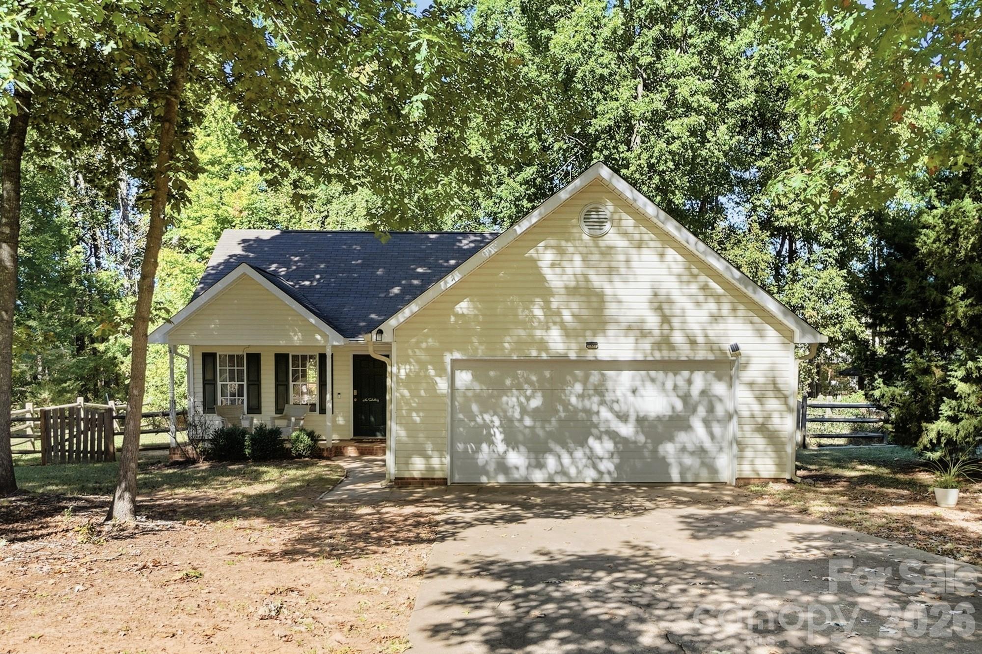 2116 Gambrel Way