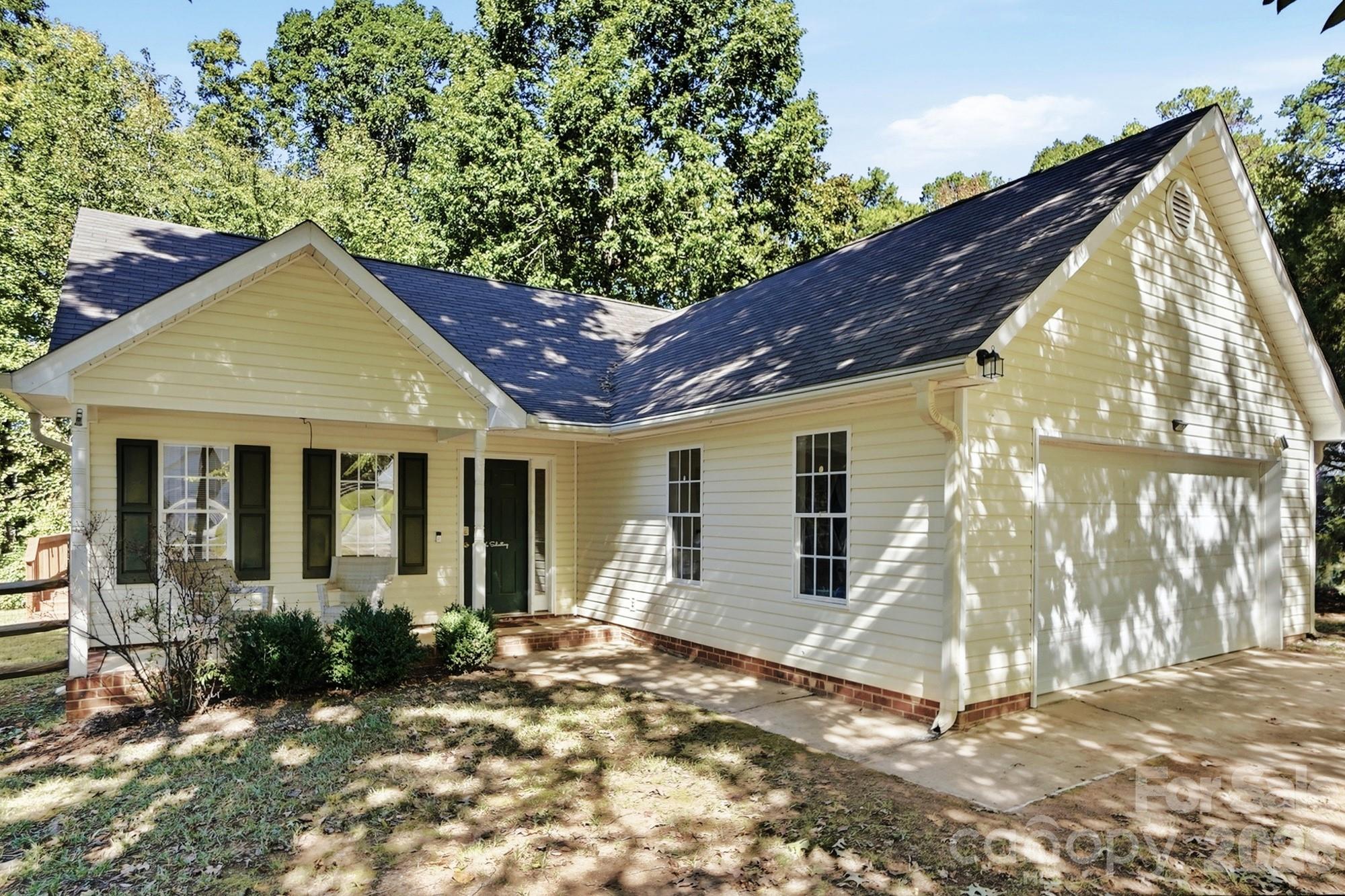 2116 Gambrel Way