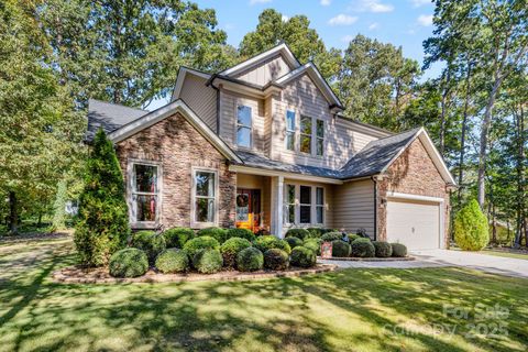 Photo of 1603 Lileswood Drive, Monroe, NC 28112 (MLS # 4315445)