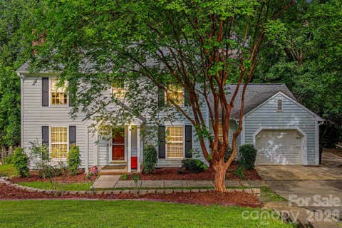 Photo of 11808 Tall Oak Place, Charlotte, NC 28226 (MLS # 4391165)