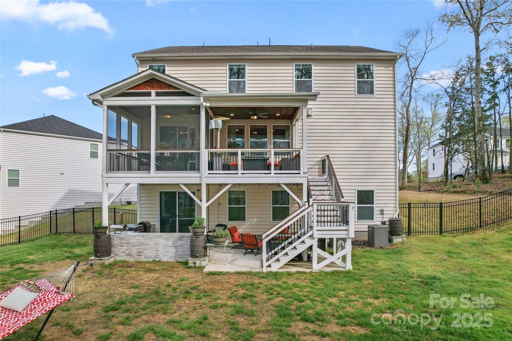 listing image 40
