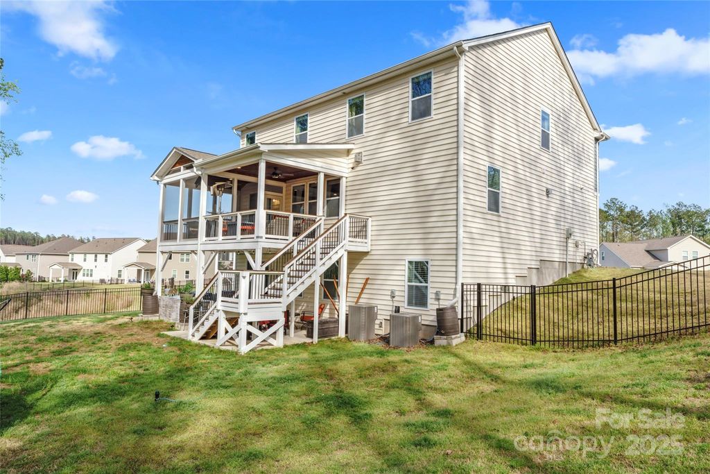 listing image 42