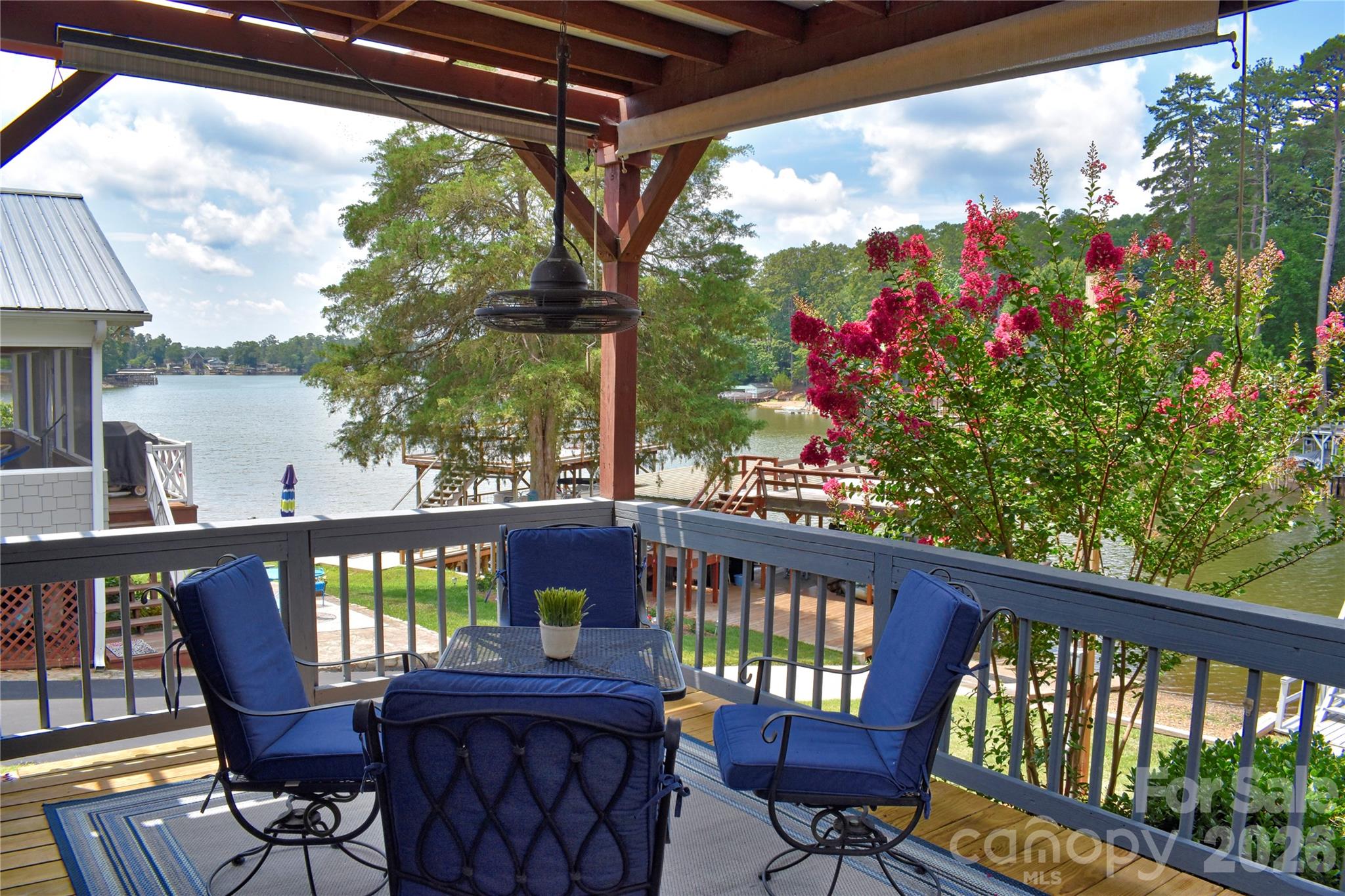 260 Pirates Cove