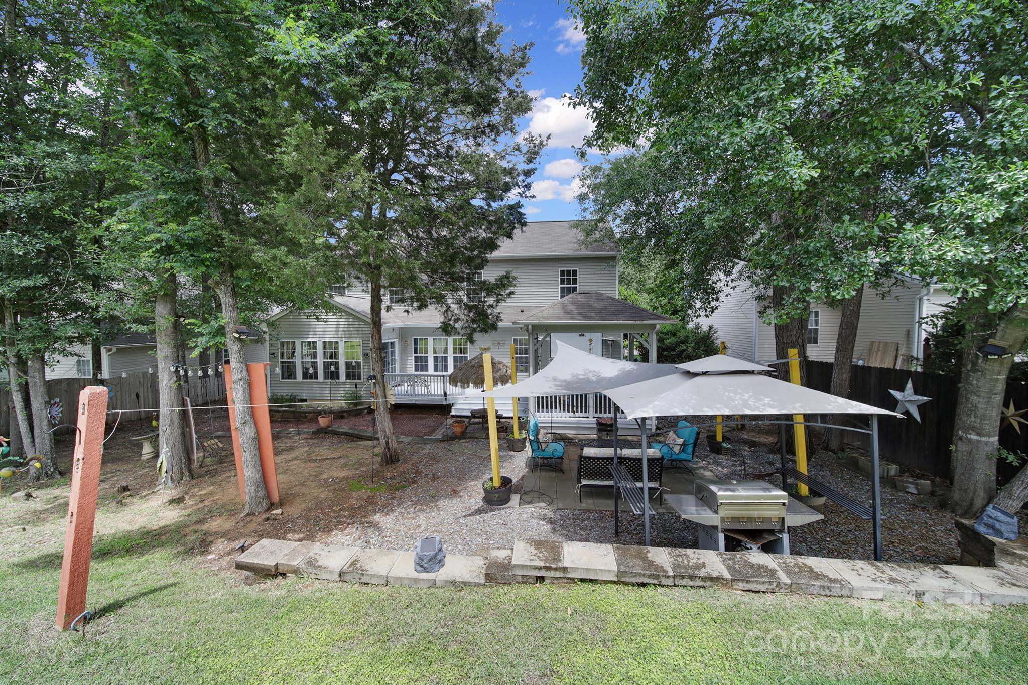 Sunset Point - Residential