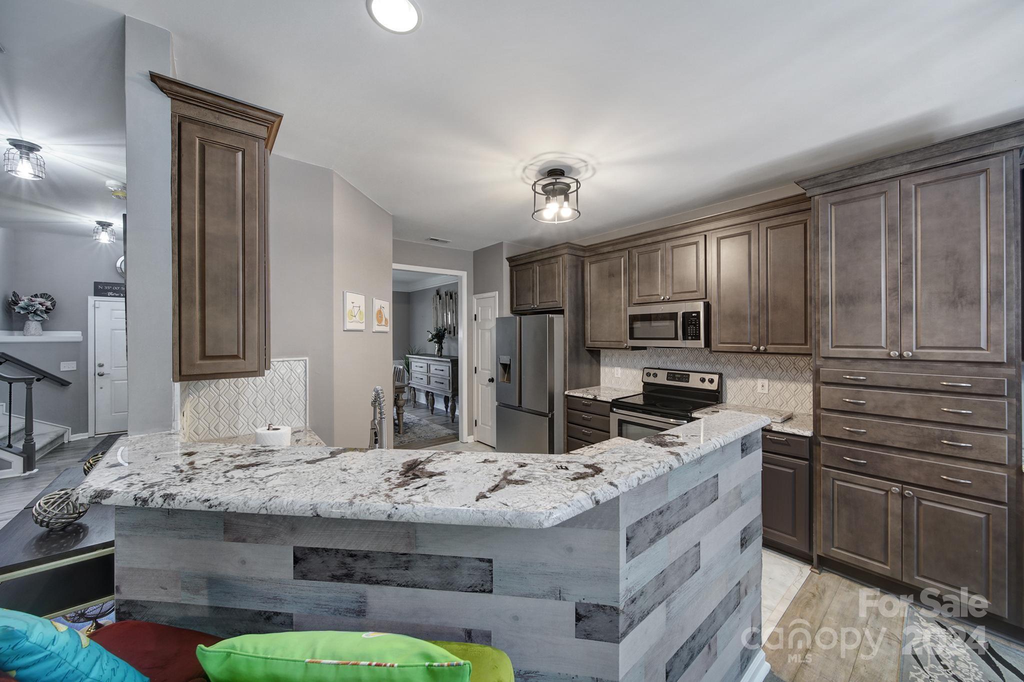 Sunset Point - Residential