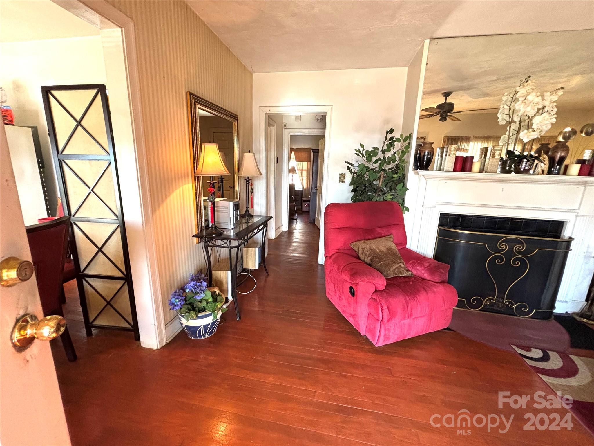 West Blvd - Residential